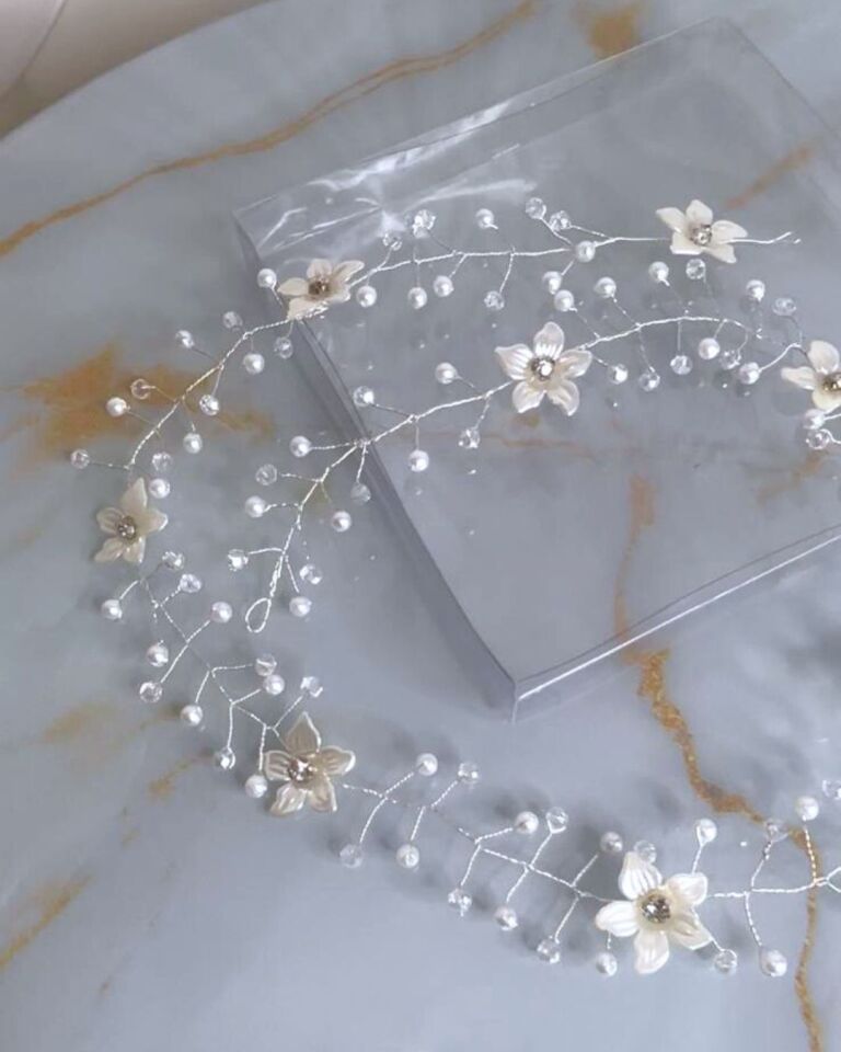Gelin Saç Aksesuarı | Çiçekli İnci ve Kristalli Esnek Saç Bandı (85 cm) | Gelin Taç Aksesuar