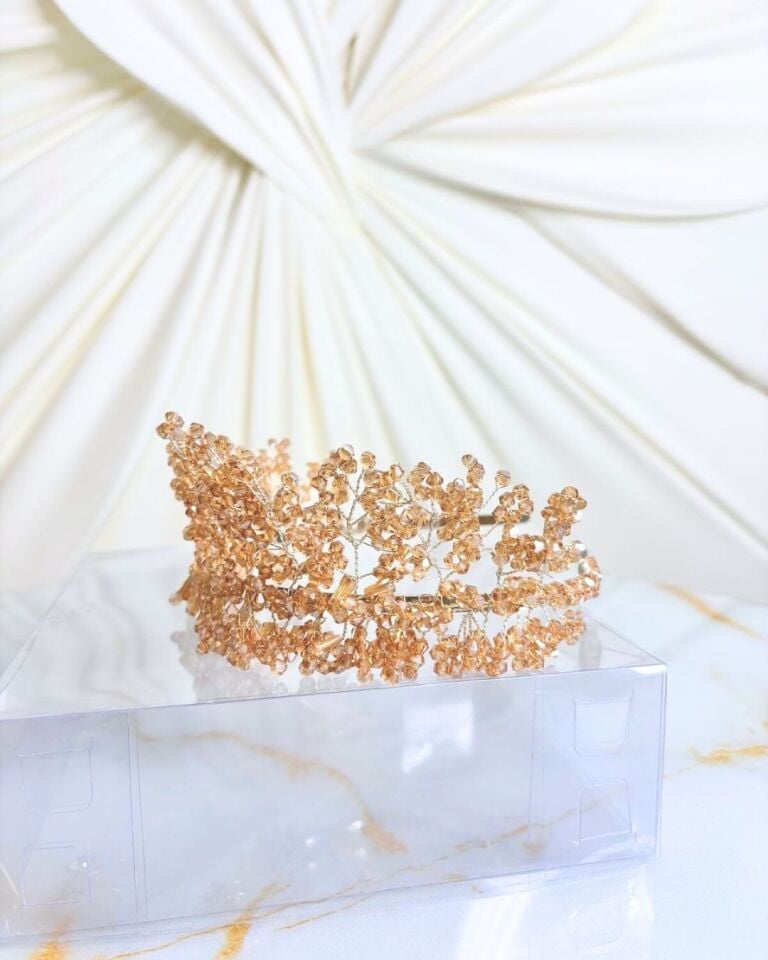 Bej Kristal Taşlı Gelin Tacı | Tesettür Uyumlu Gelin Saç Aksesuarı | Düğün & Kına Gecesi Tacı