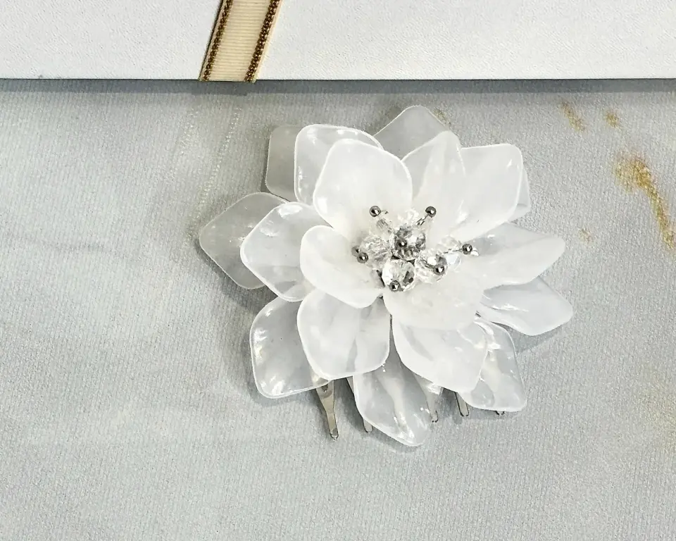 Gelin Saç Aksesuarı | Çiçekli Tarak Toka | Duvak Tokası