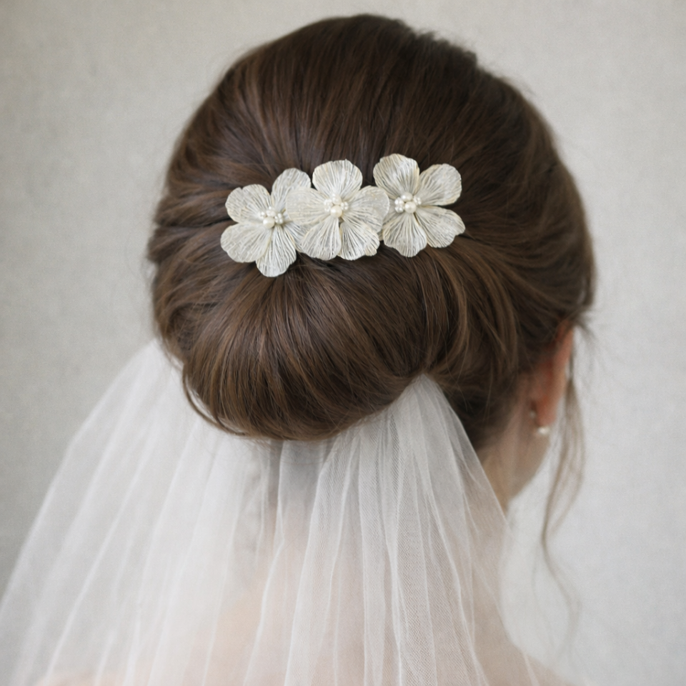 Taraklı Gelin Saç Tokası | Metal Yansıtmalı Çiçekli Saç Aksesuarı