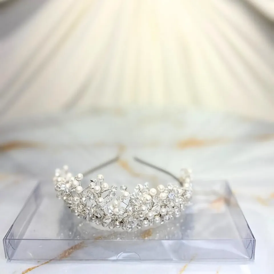 Kristal Ve İncili Gelin Tacı