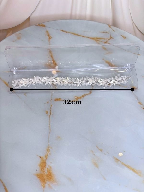 Lazer Kesim Çiçekli Kristal Taşlı Gelin Saç Aksesuarı