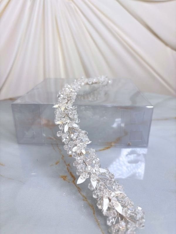 Lazer Kesim Çiçekli Kristal Taşlı Gelin Saç Aksesuarı
