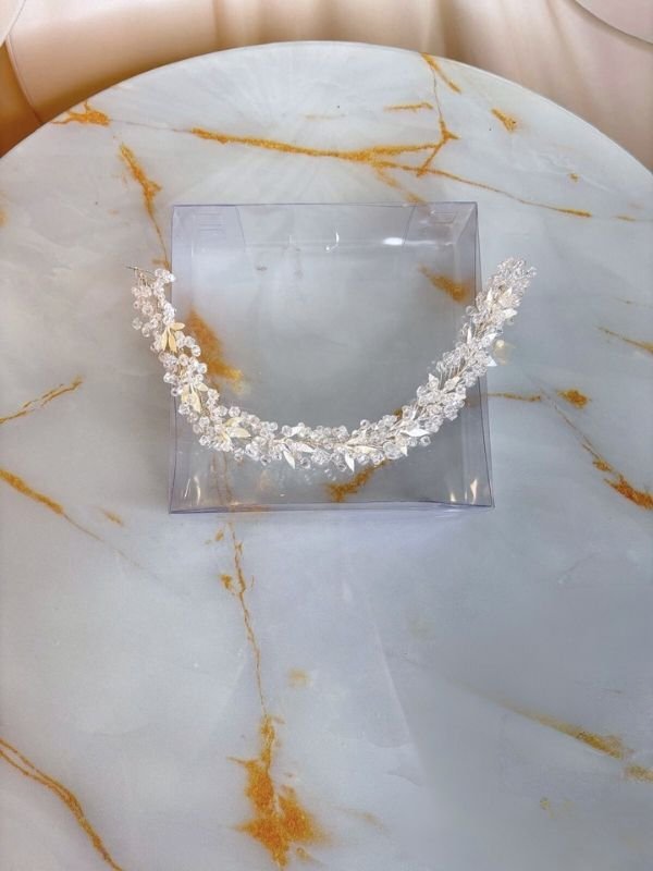 Lazer Kesim Çiçekli Kristal Taşlı Gelin Saç Aksesuarı