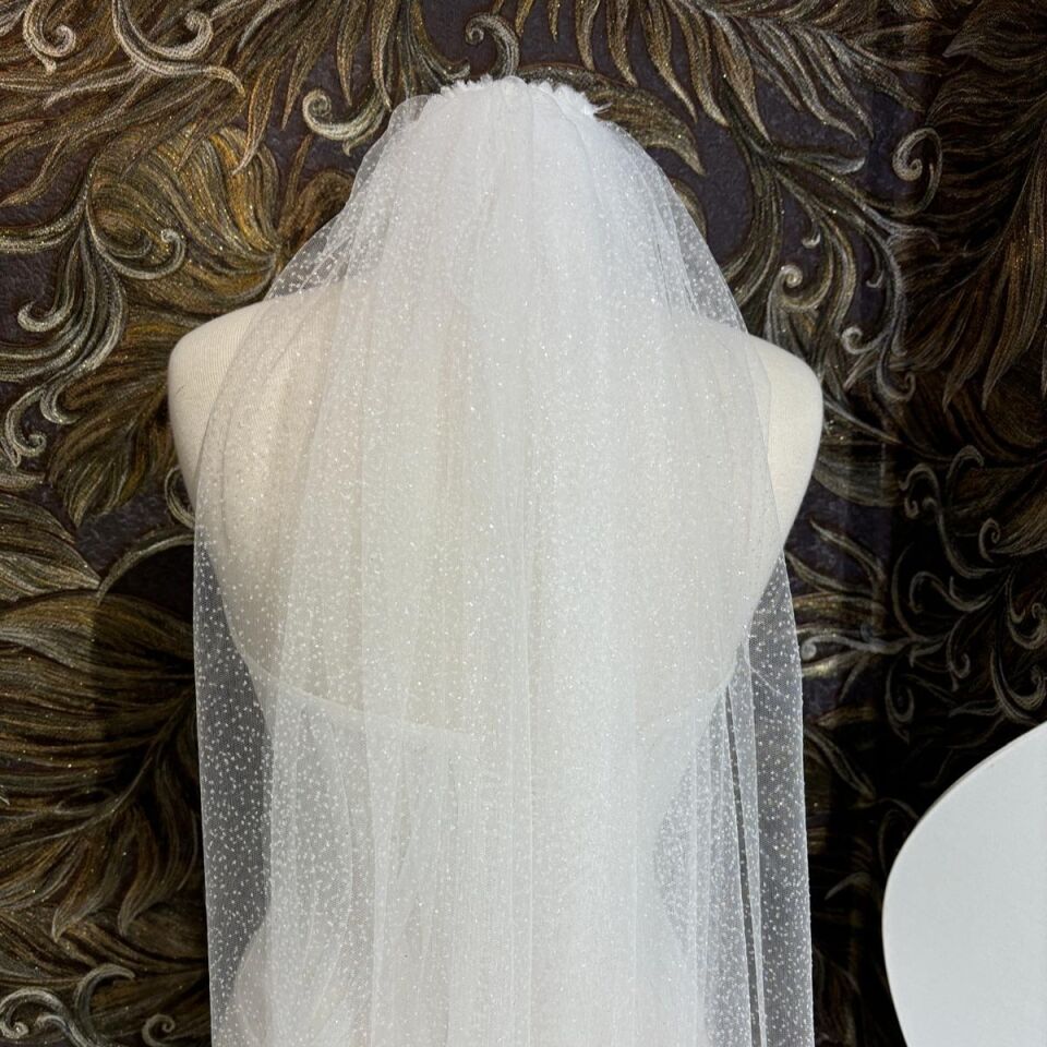 Kırık Beyaz Yoğun Simli Uzun Duvak (3m)