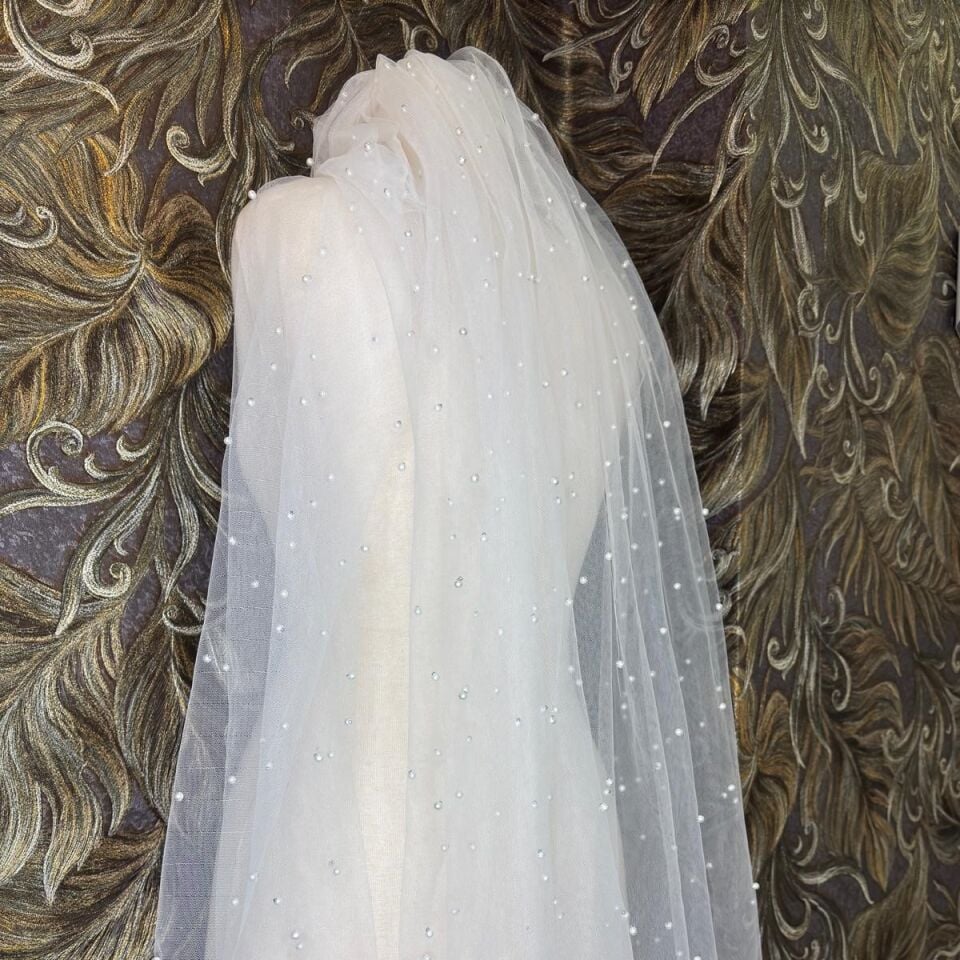 Yoğun Küçük İncili Kısa Duvak (75cm)