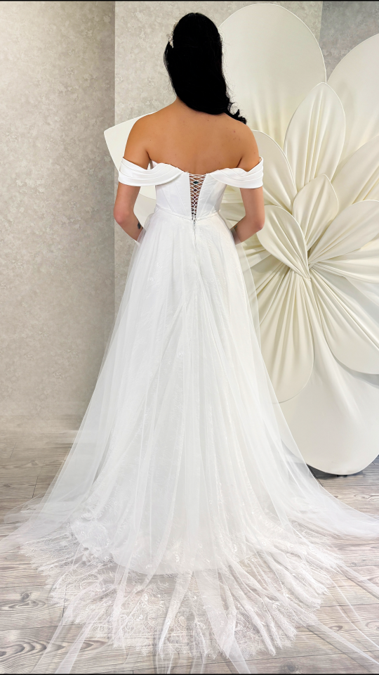 MACY | Saten Yırtmaçlı Gelinlik