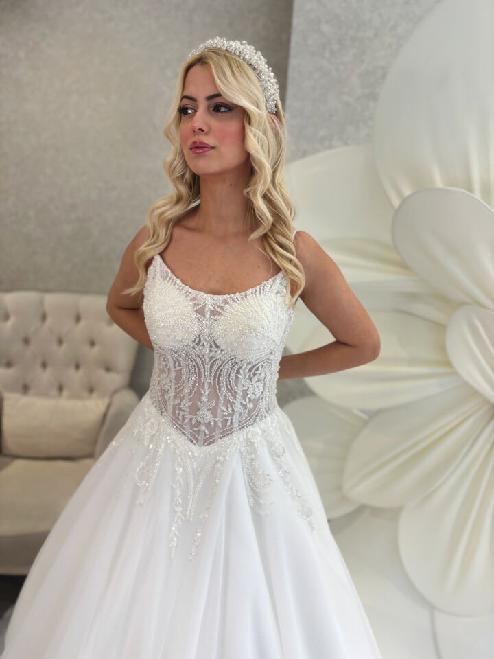 CARMELA | Havuz Yaka Gelinlik