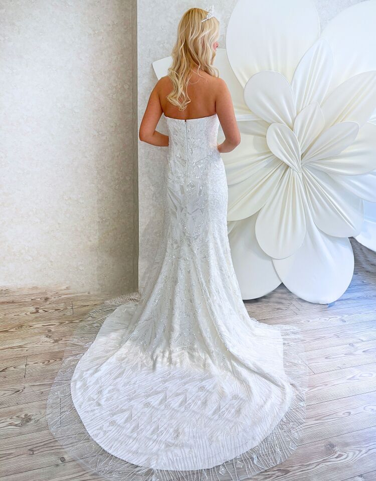 NATALIE | Embroidered Mermaid Wedding Dress