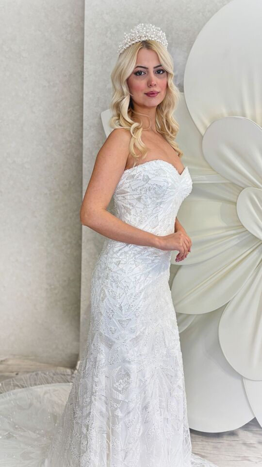 NATALIE | Embroidered Mermaid Wedding Dress