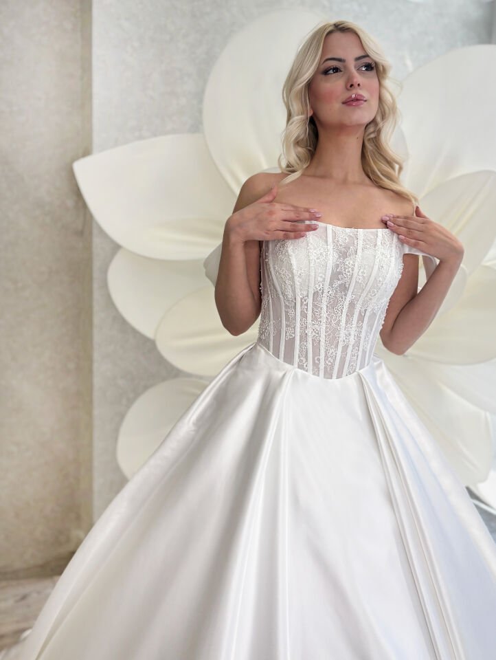 NICE | Fransız Dantel Saten Gelinlik