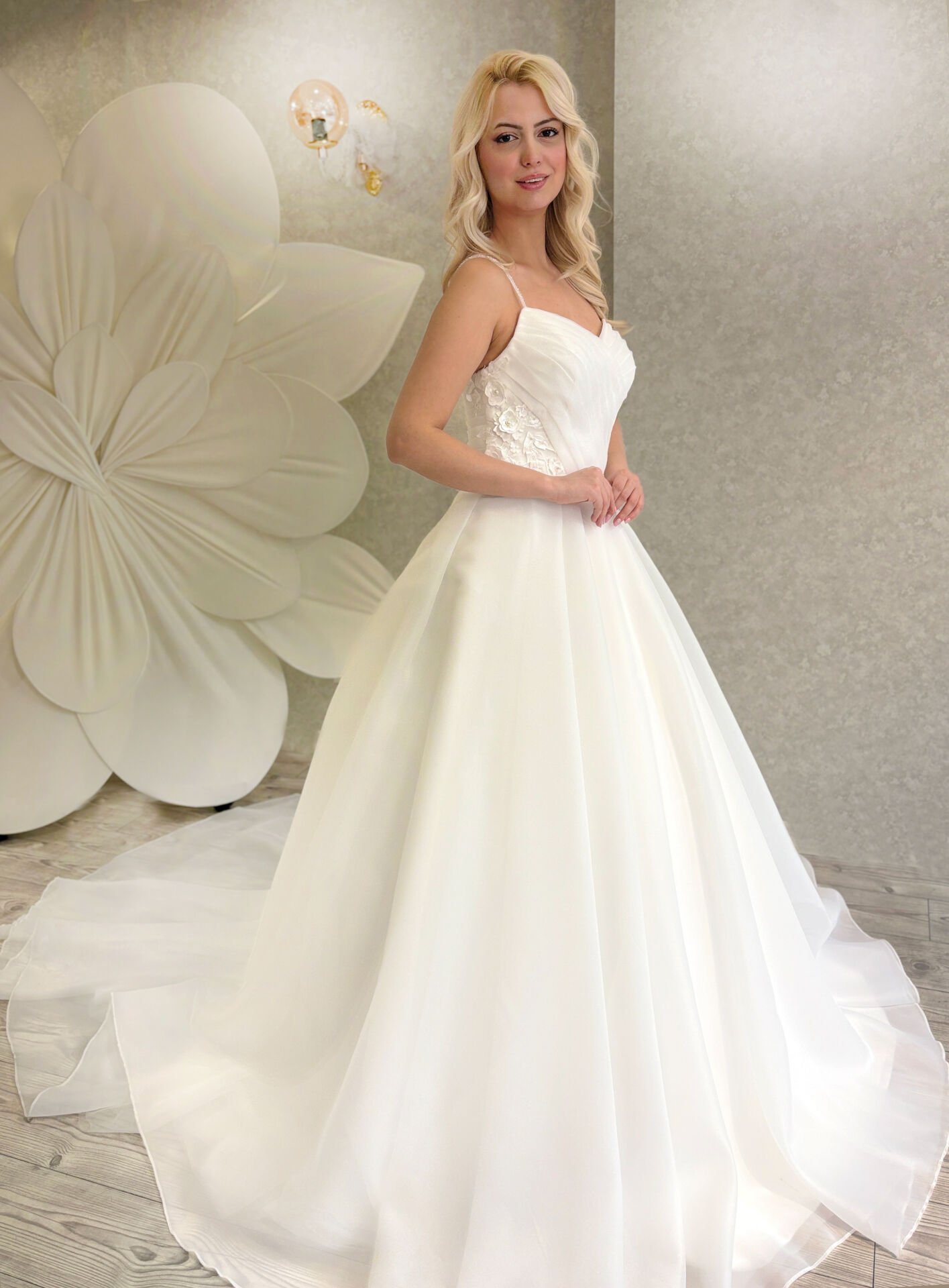 REBECCA | Organze Drapeli Gelinlik