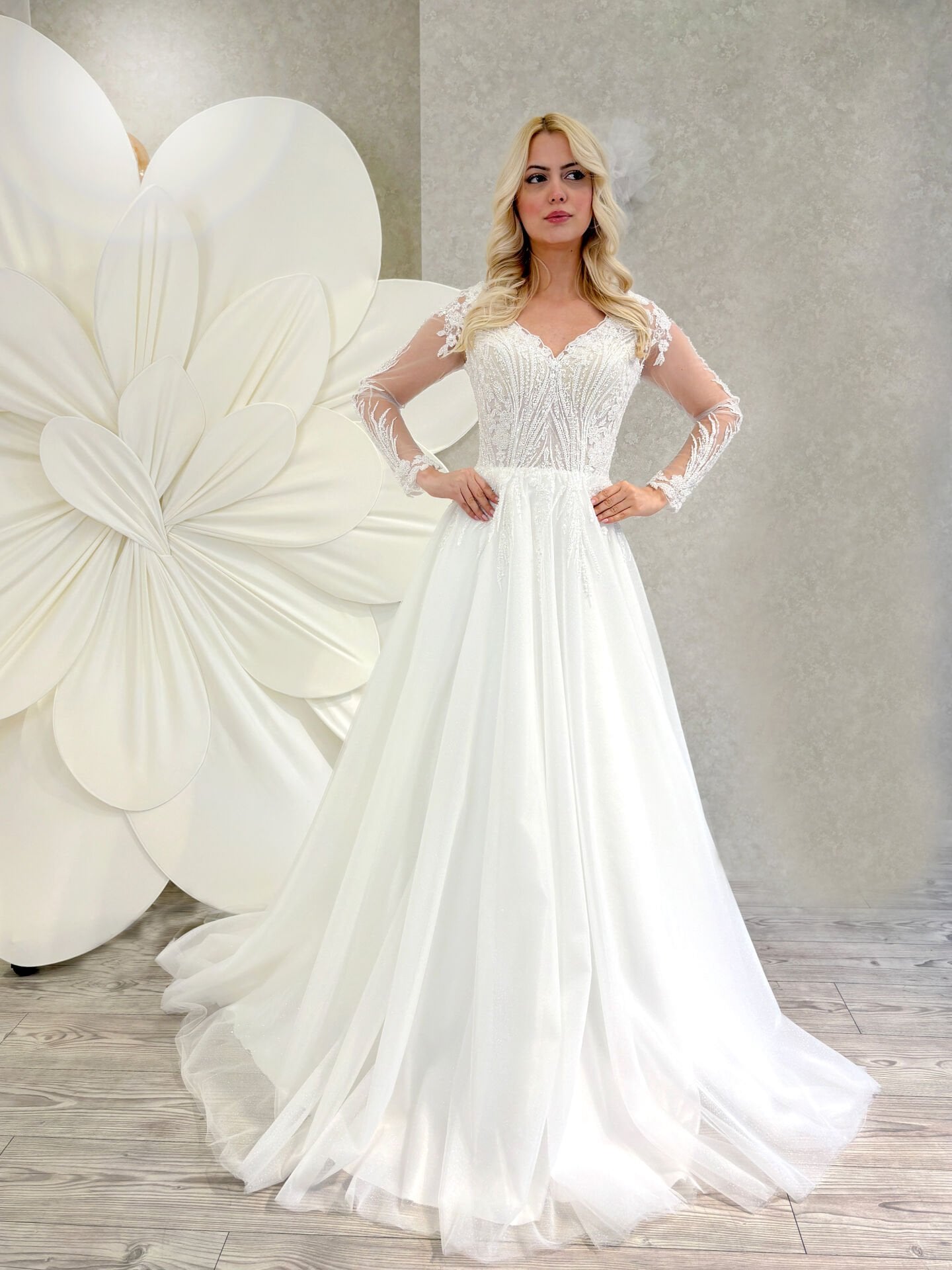 GINA | Kollu İşlemeli Gelinlik