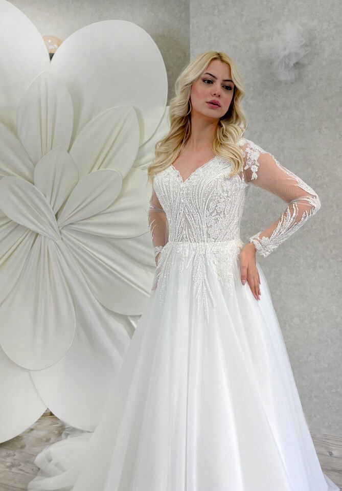 GINA | Kollu İşlemeli Gelinlik