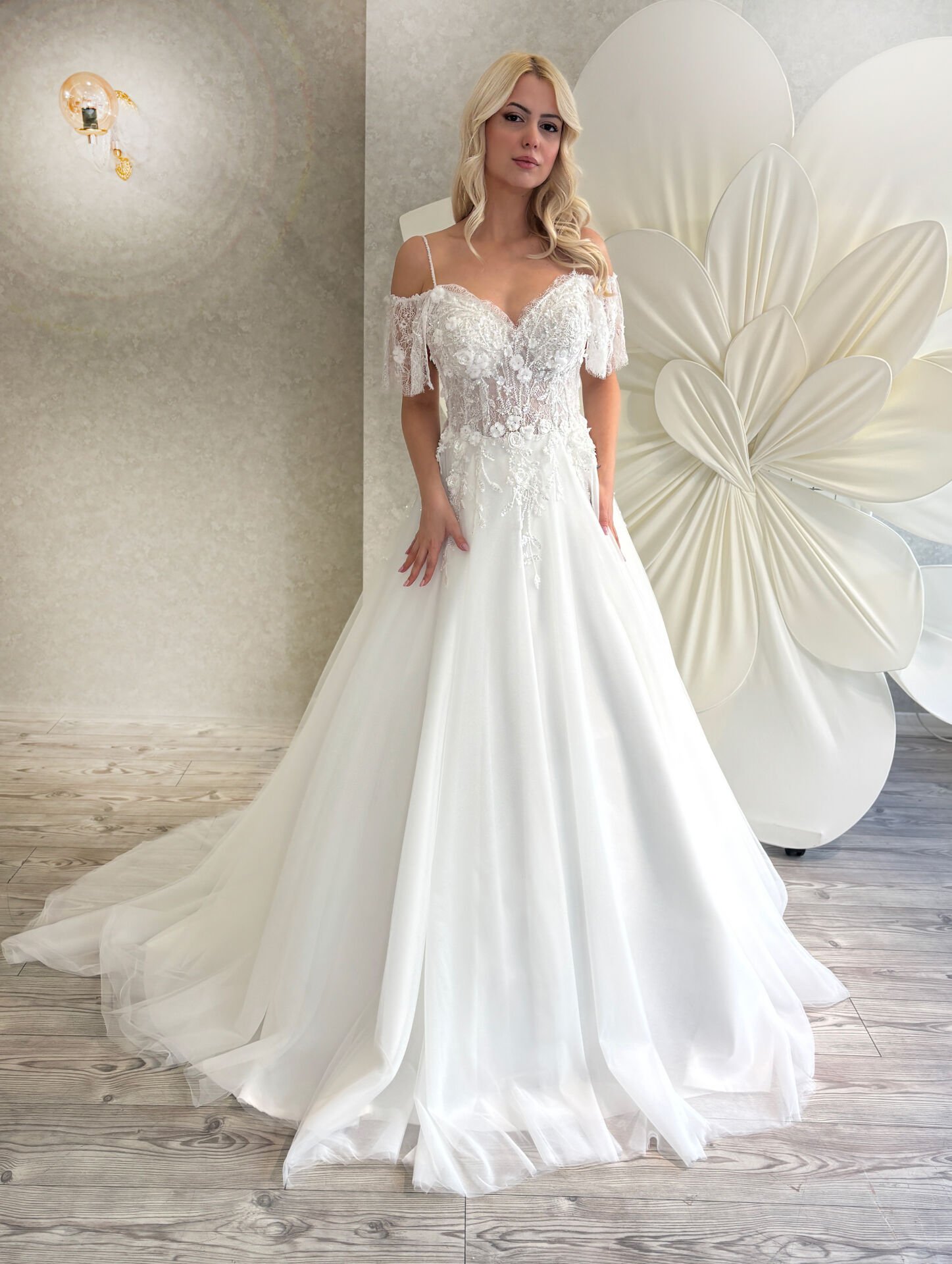 CRISTIE | Üç Boyutlu Gelinlik