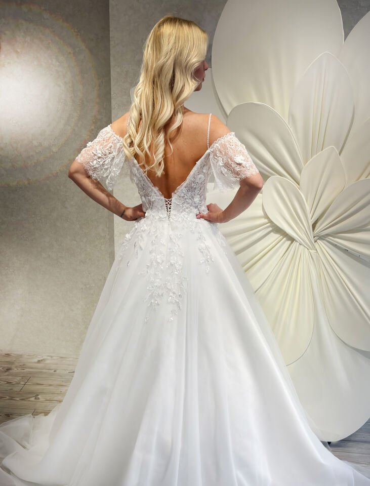 CRISTIE | Üç Boyutlu Gelinlik